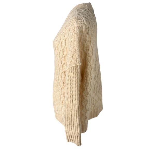 American Eagle Oversized Cable Knit Wool Blend Sweater Beige Cardigan Womens New - Picture 2 of 6